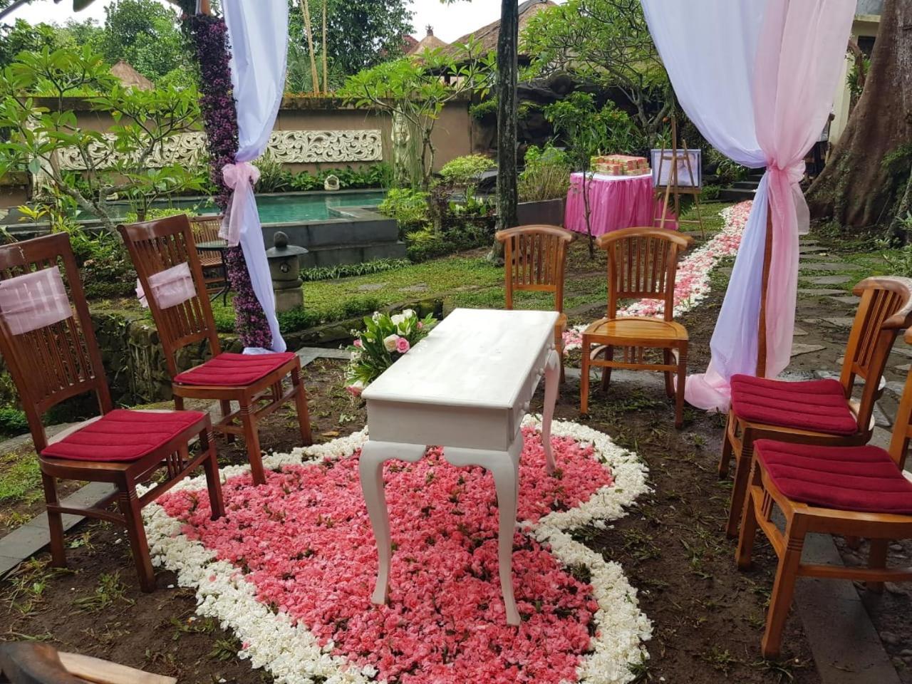 Liyer Spirit House Hotel Ubud Exterior foto