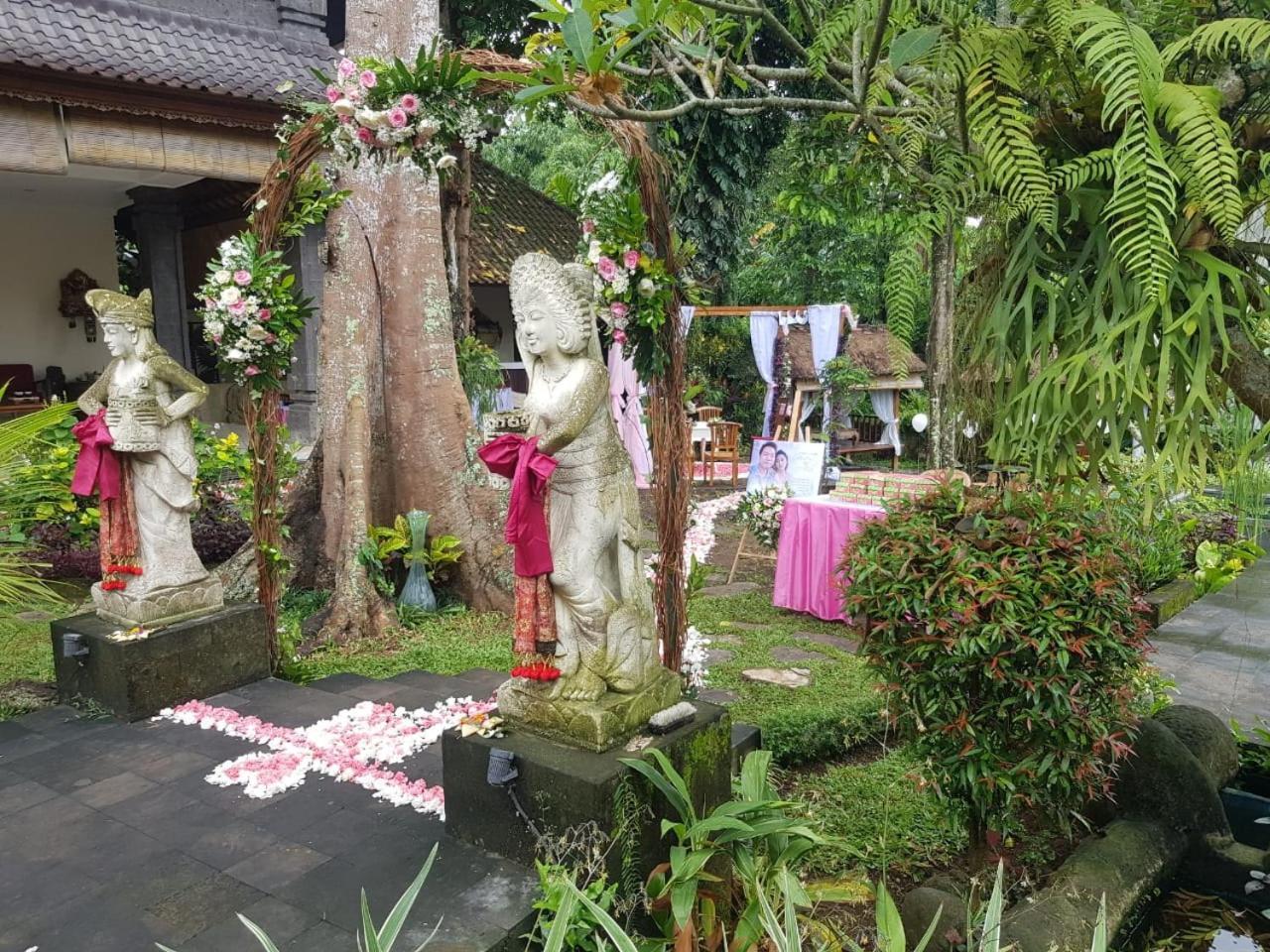 Liyer Spirit House Hotel Ubud Exterior foto