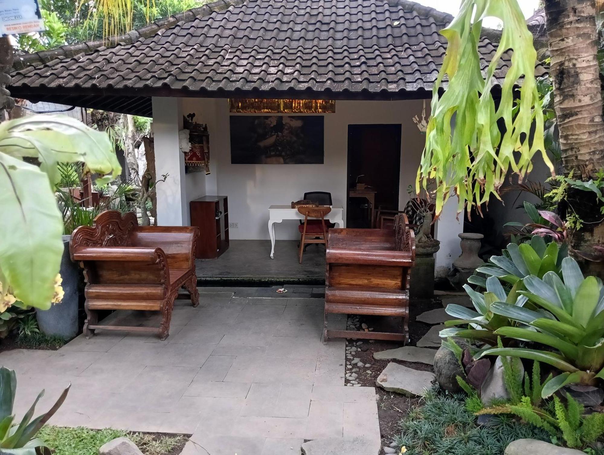 Liyer Spirit House Hotel Ubud Exterior foto