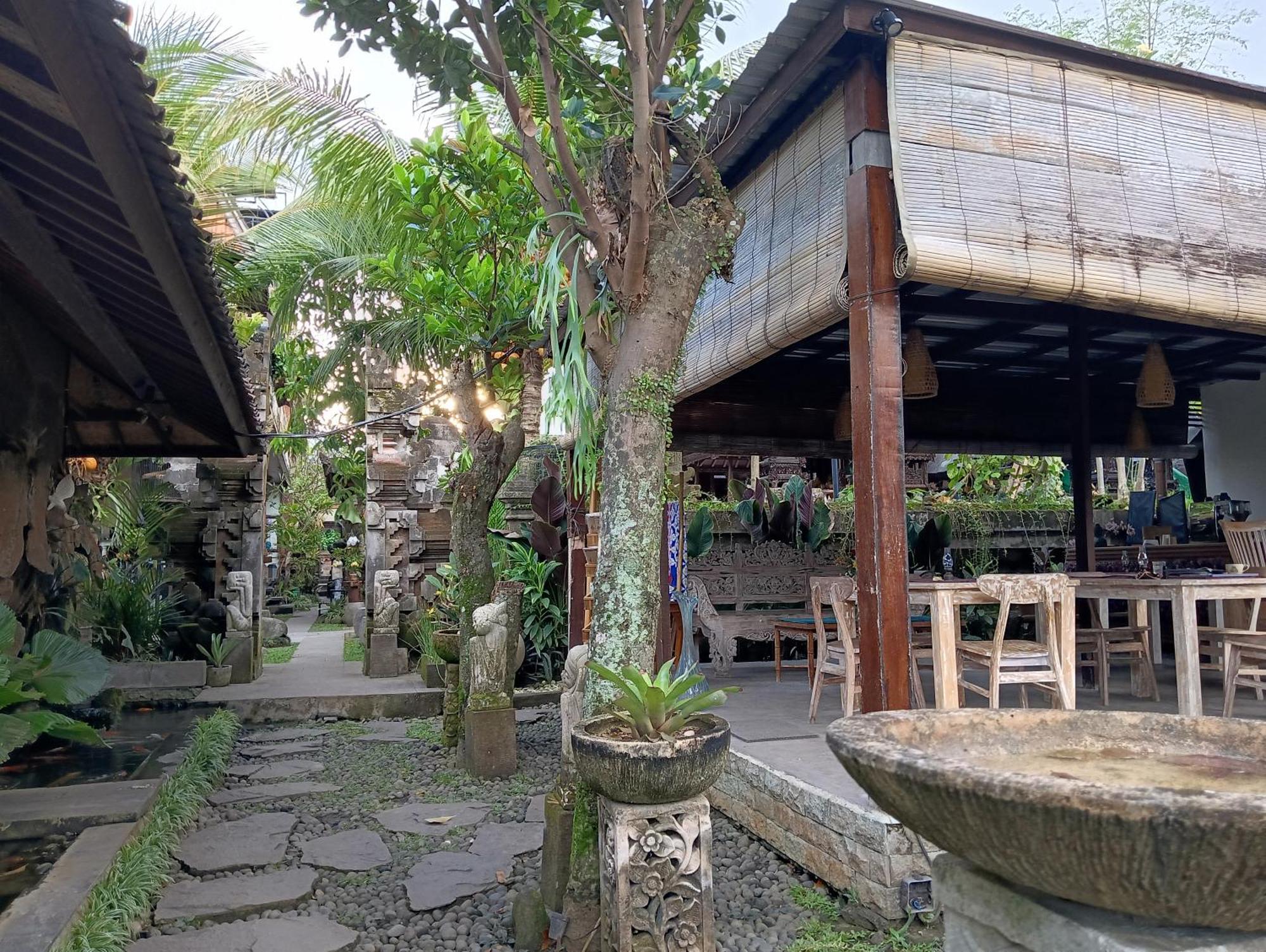Liyer Spirit House Hotel Ubud Exterior foto